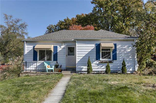 4533 Locust Street - Photo 1