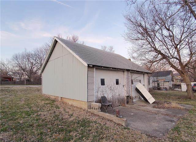 236 6th Avenue - Photo 1