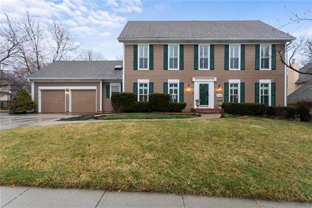6116 77th Street - Photo 1
