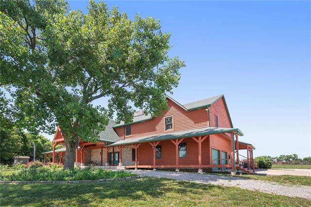 4555 Sand Creek Road - Photo 1