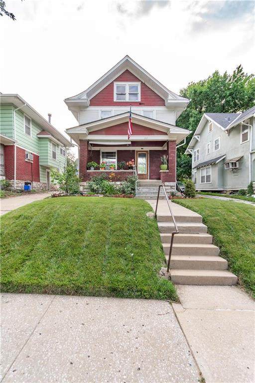132 Chelsea Avenue - Photo 1