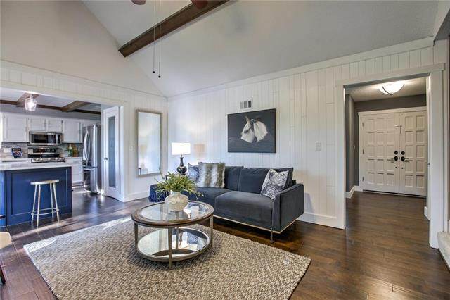 9923 Floyd Street - Photo 1