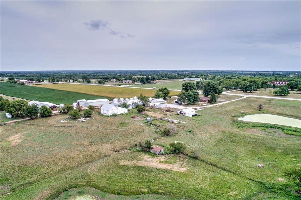 17370 175th Street - Photo 1