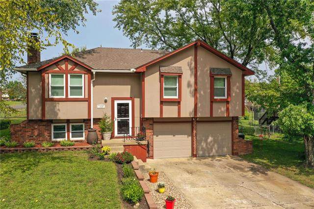 1520 Poplar Street - Photo 1