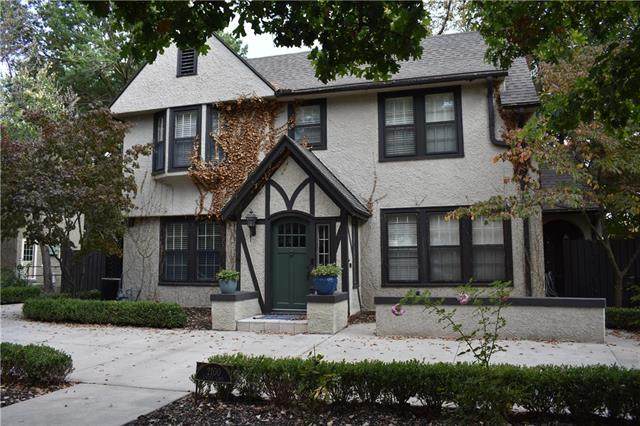 2100 Lovers Lane - Photo 1