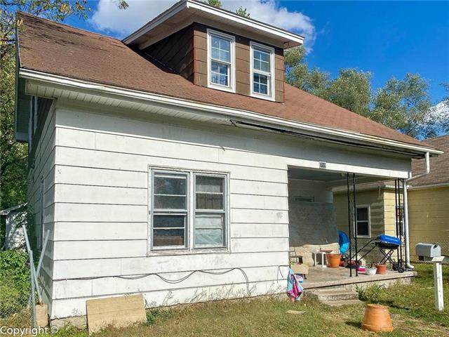 719 15th Street - Photo 1