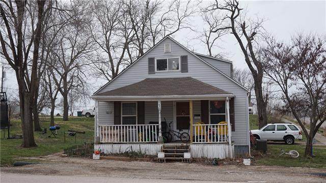 107 & 109 Monroe Avenue - Photo 1