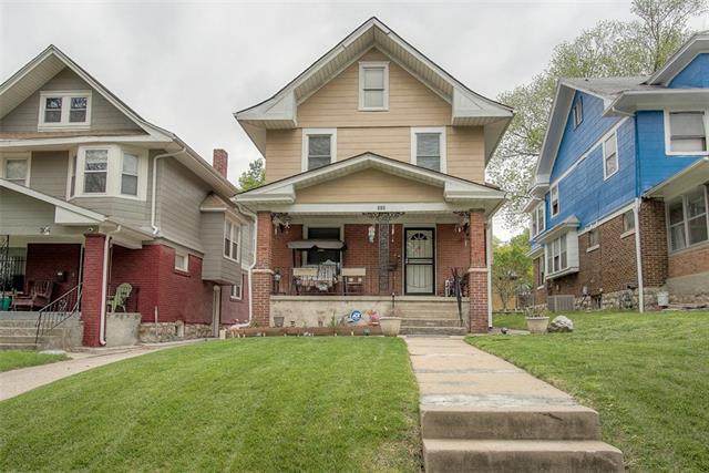 302 Kensington Avenue - Photo 1