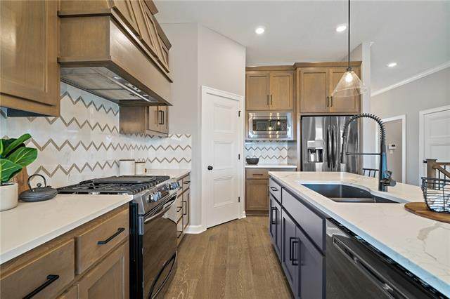 4413 Tanzanite Circle - Photo 1