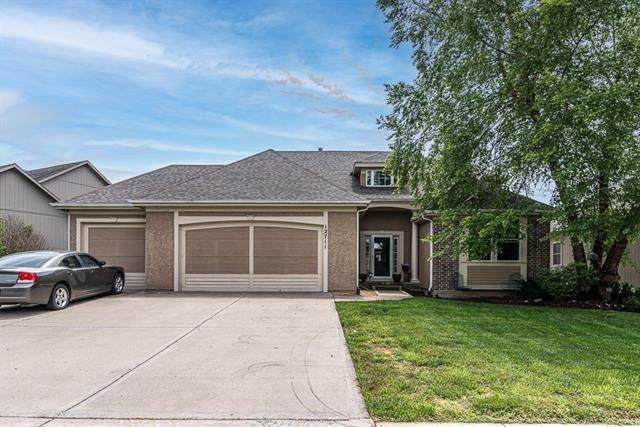 12711 Sloan Avenue - Photo 1
