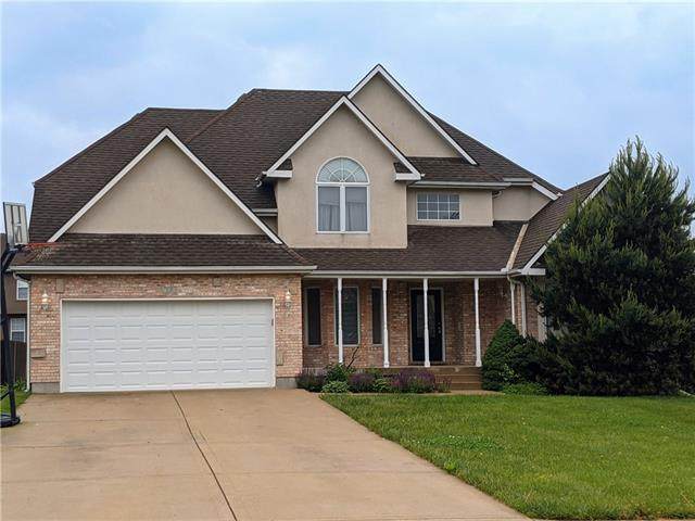 700 Cross Creek Drive - Photo 1