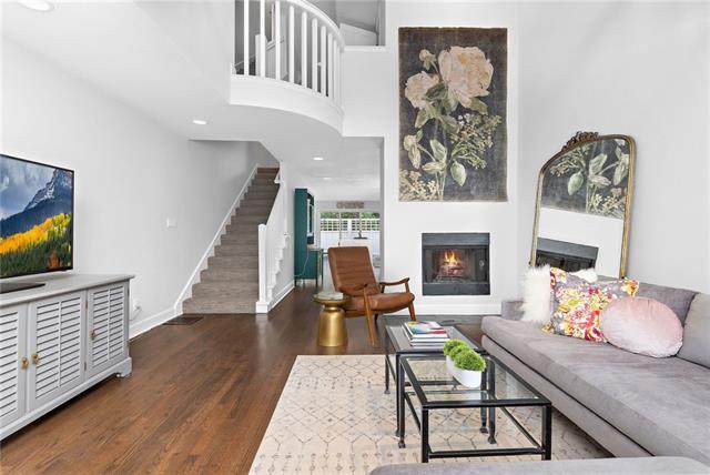 1103 47th Street - Photo 1