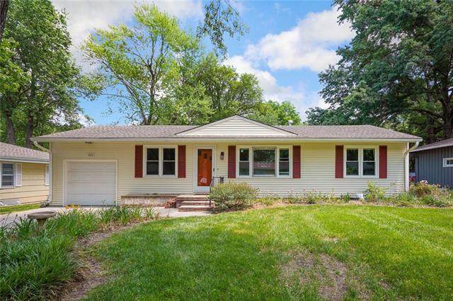 7433 Beverly Street - Photo 1