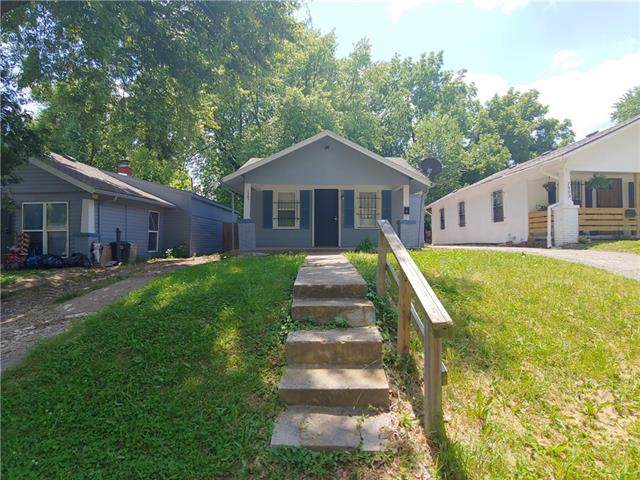 2905 61st Street - Photo 1