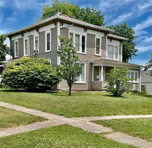 605 Vine Street - Photo 1