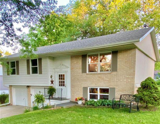1216 Crestview Drive - Photo 1