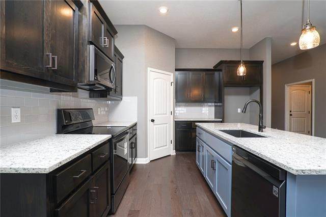 4409 Alabaster Circle - Photo 1