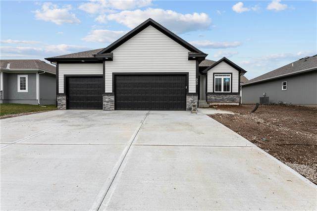 2301 Andromada Court - Photo 1