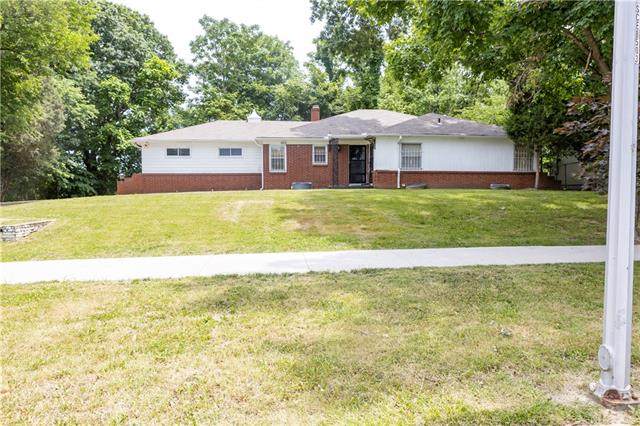 2515 Paseo Boulevard - Photo 1