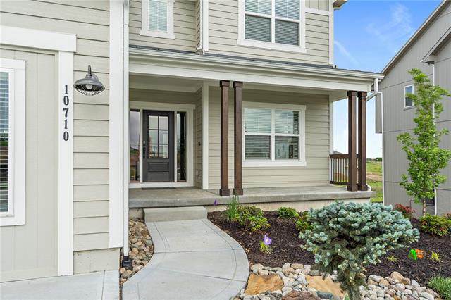 18906 Ocheltree Street - Photo 1