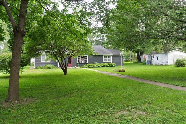 607 Hansen Avenue - Photo 1