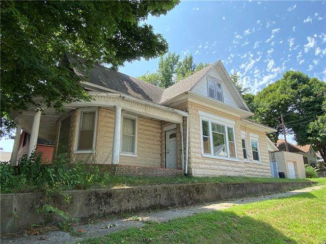 2426 7th Street - Photo 1