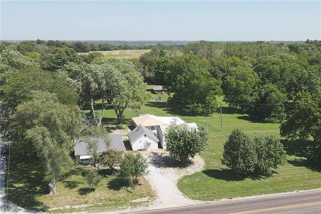7015 169 Highway - Photo 1