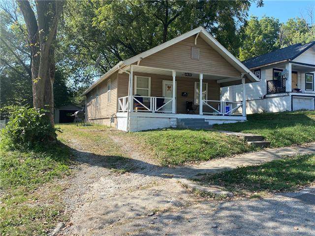 4022 Norton Avenue - Photo 1