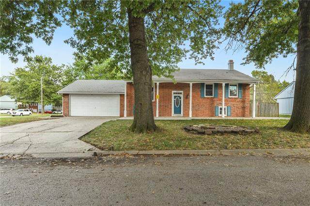 1005 Highland Drive - Photo 1