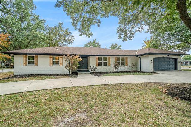 1401 Sunvale Drive - Photo 1