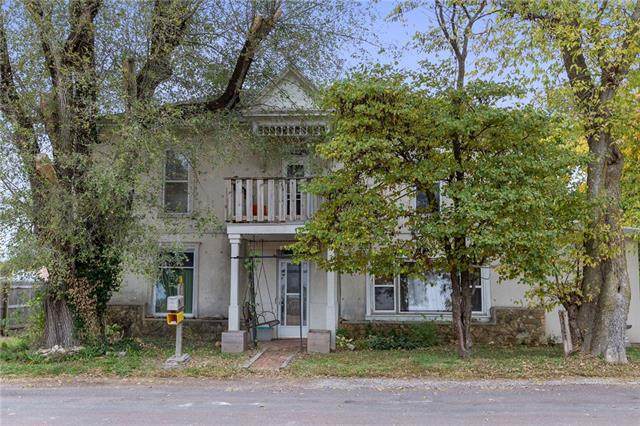 12301 66 Road - Photo 1