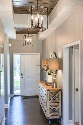 3214 109 Terrace - Photo 1