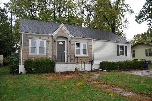 510 Leonard Street - Photo 1