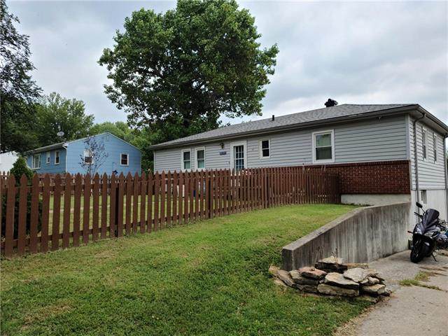 3433 Poplar Avenue - Photo 1
