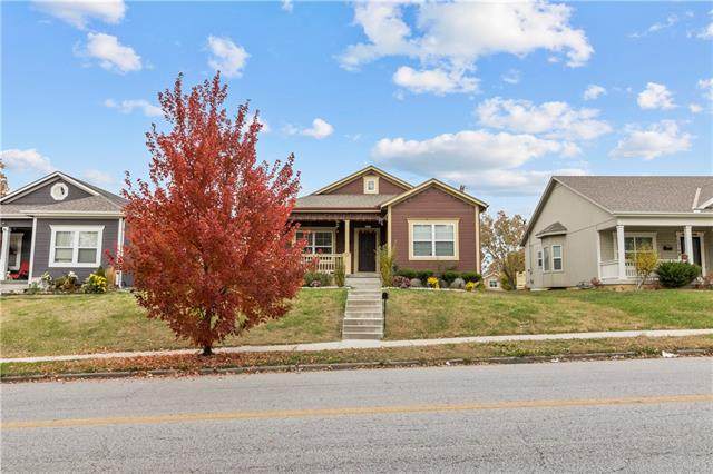 1312 Grandview Boulevard - Photo 1