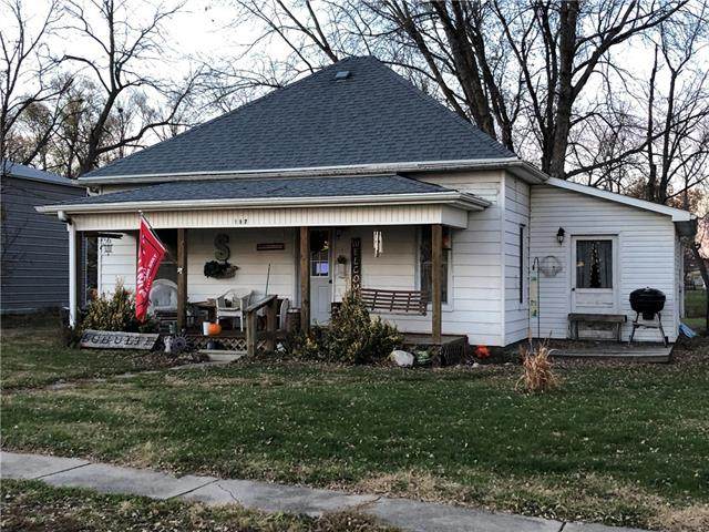 107 1st Street - Photo 1