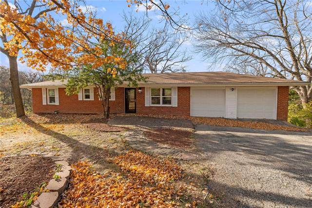 904 Golf Hill Drive - Photo 1