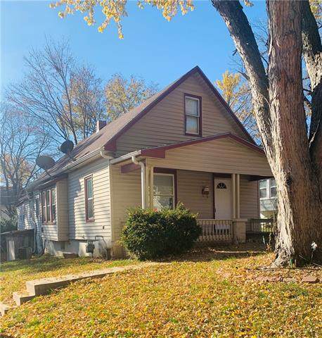 1829 Oakland Avenue - Photo 1