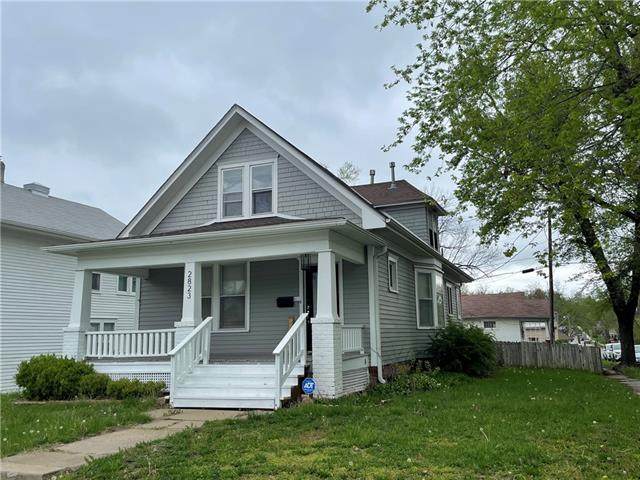 2823 Francis Street - Photo 1