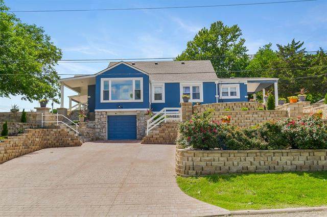 3300 Wood Avenue - Photo 1