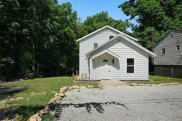 3022 42nd Street - Photo 1