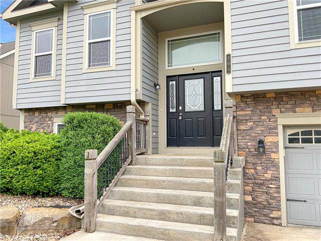703 15th Street - Photo 1