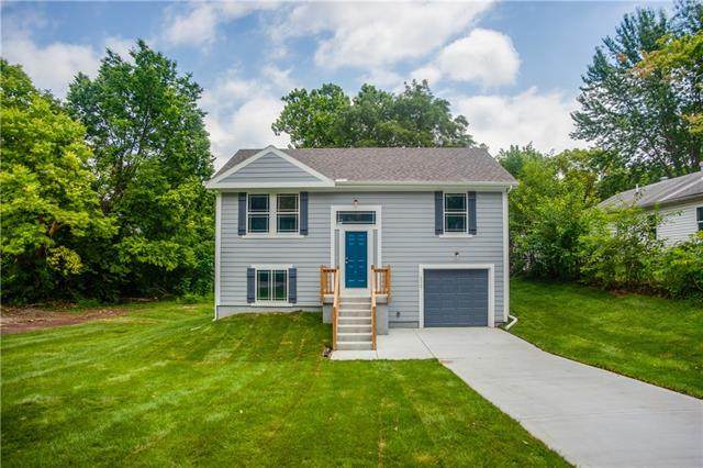 2347 Glenwood Avenue - Photo 1