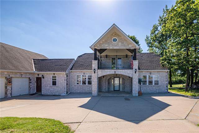 7600 Kensington Avenue - Photo 1