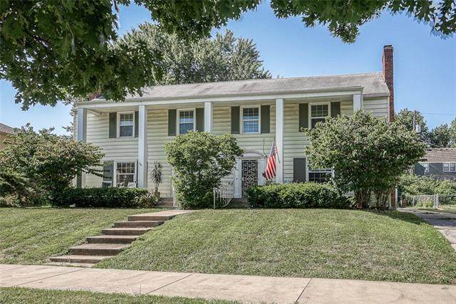 627 - 629 Meyer Boulevard - Photo 1