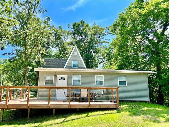 1002 Long Road - Photo 1
