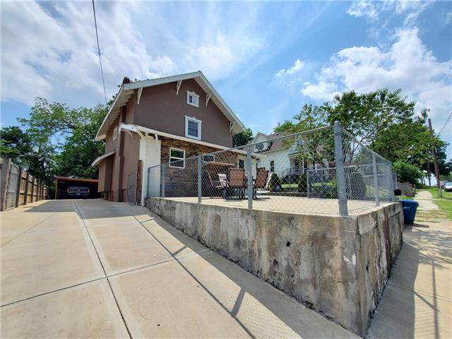 1127 Cleveland Avenue - Photo 1