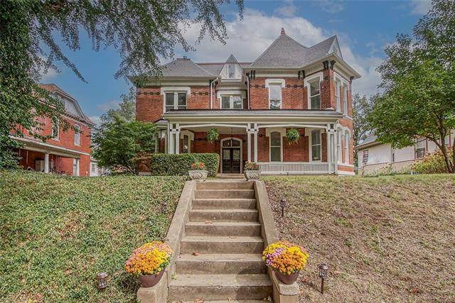 1616 Main Street - Photo 1