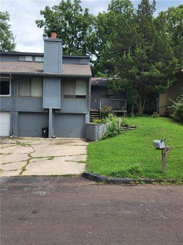 731 74th Terrace - Photo 1