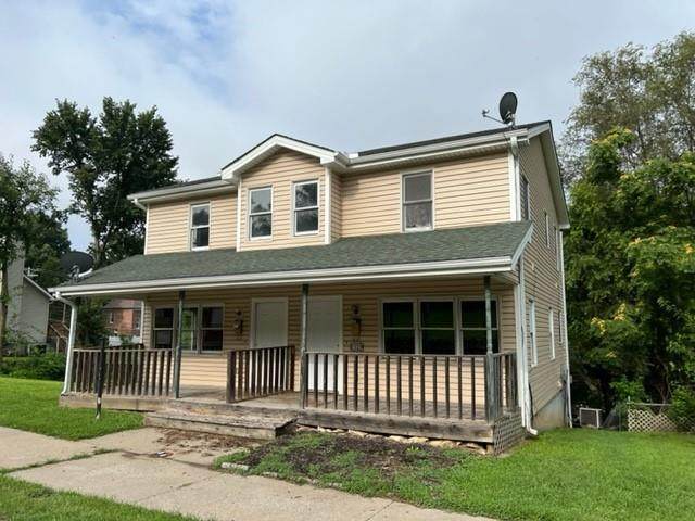 810 6th Street - Photo 1
